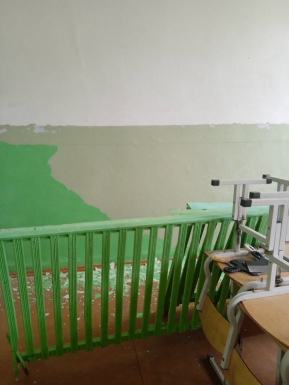 Обработка стен в кабинете физики